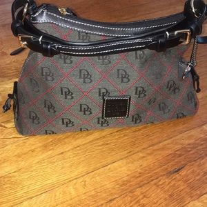 Dooney & Bourke shoulder/handbag